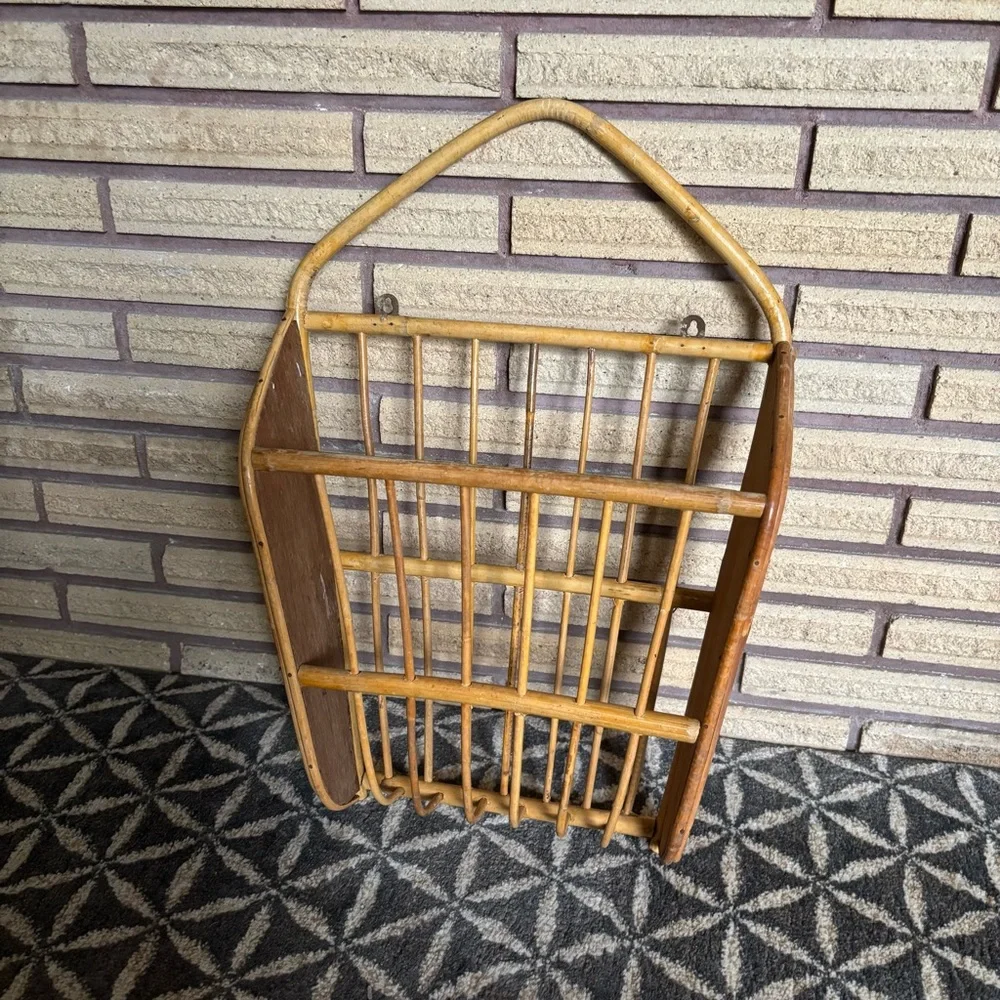 70's Wall Mount Wicker Magazine Rack - Wicker Rack - Rattan Magazine Holder - Picture 1 of 14